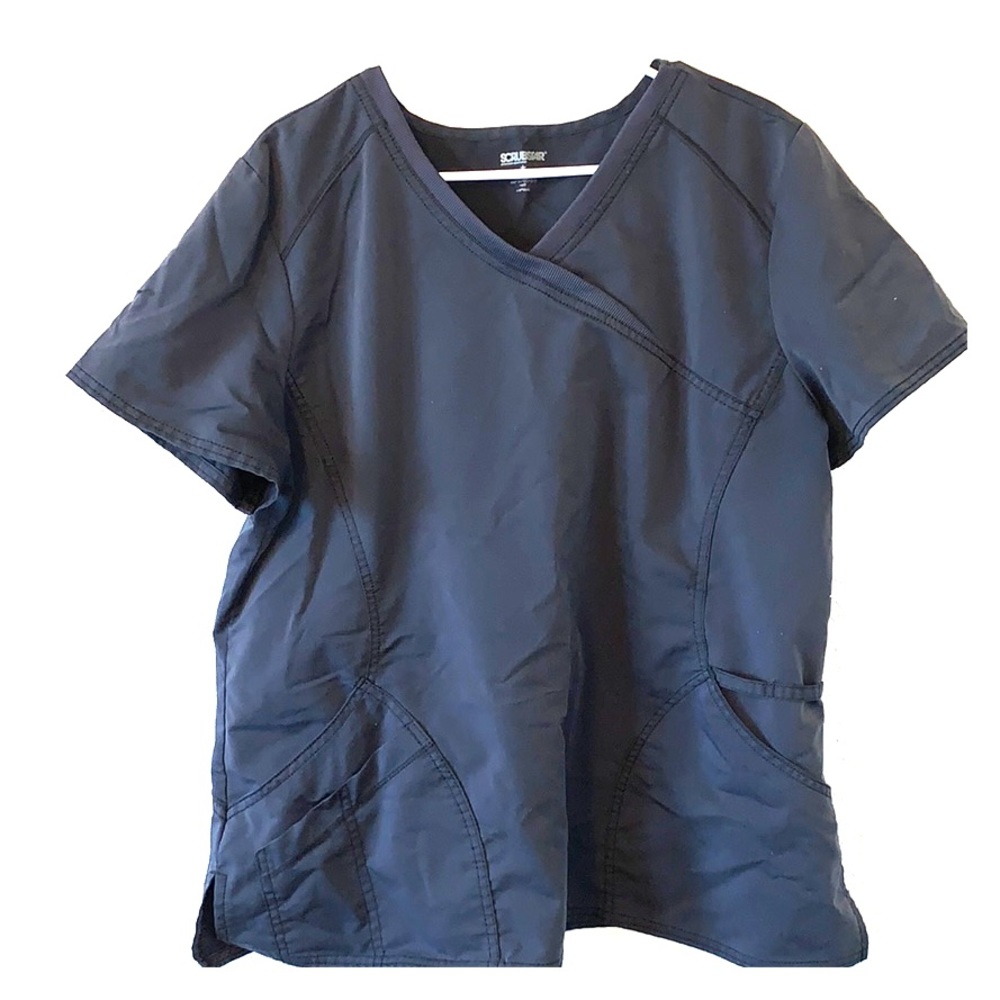 Scrubs: Gray Top